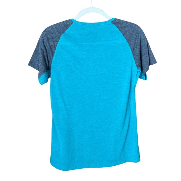 Patagonia Women’s Short-Sleeved Nine Trails Shirt Blue Turquoise and Gray - Picture 3 of 5